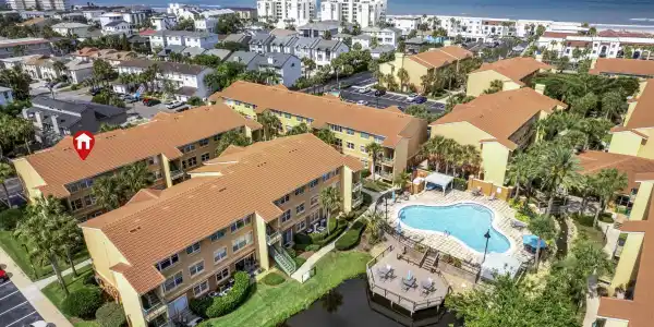 200 LAGUNA VILLA Boulevard