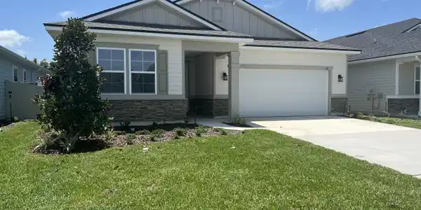 80 LOS LAGOS BLVD