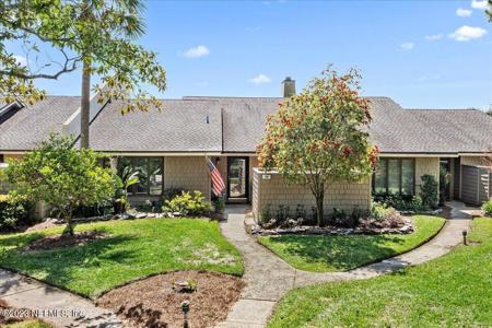 25 FISHERMANS COVE