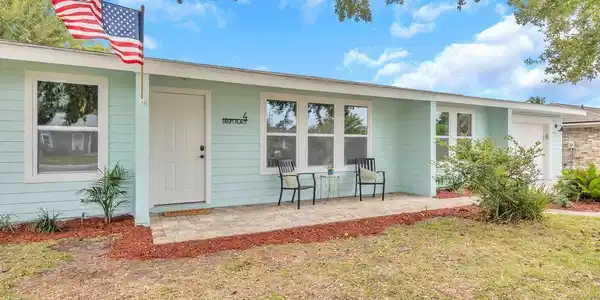 4 DRUM Place