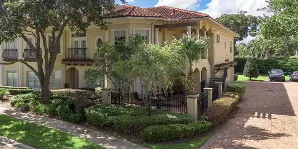 125 CUELLO Court