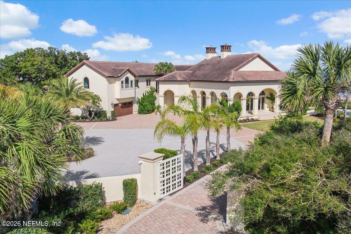 Image 4: Aerial Front