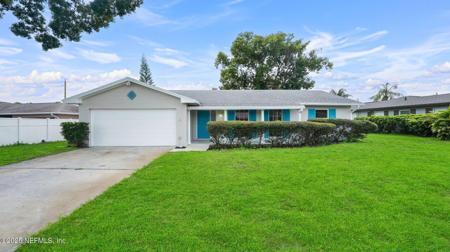 1515 COUNTRY CLUB Drive