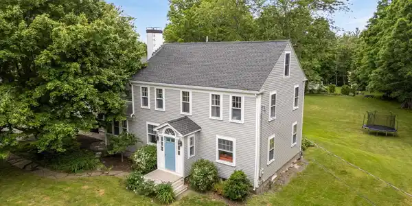 19 Blueberry Lane