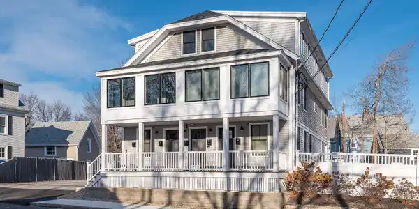 217 Bartlett Street