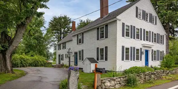 9 Dow Lane
