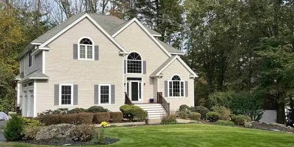 22 Waterloo Circle