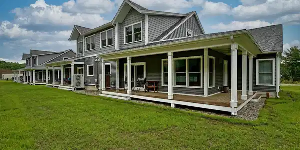 33 Kasnet Drive