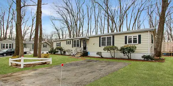 71 Cynthia Circle