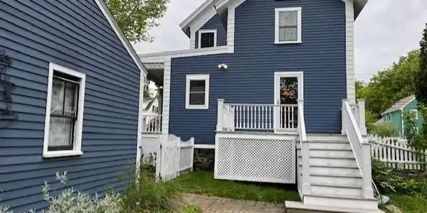 84 Court Street