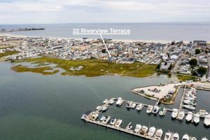 22 Riverview
