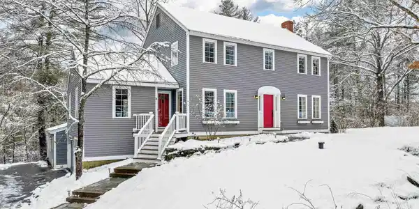 8 Palmer Drive