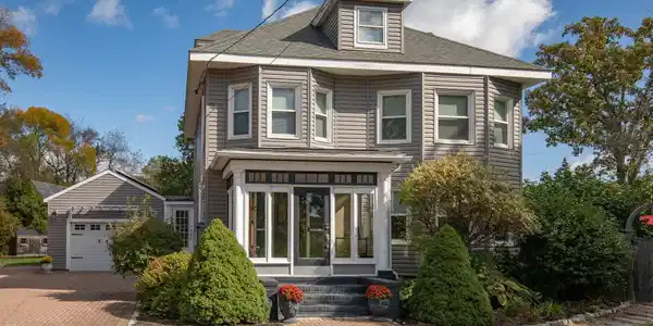 384 Peverly Hill Road