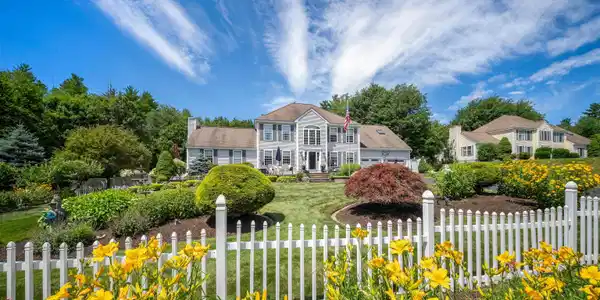48 Cottonwood Drive
