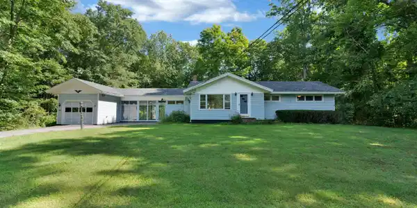 53 General John Sullivan Way