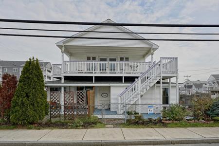 159 Ashworth Avenue