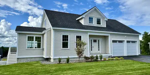 10 Summit Circle
