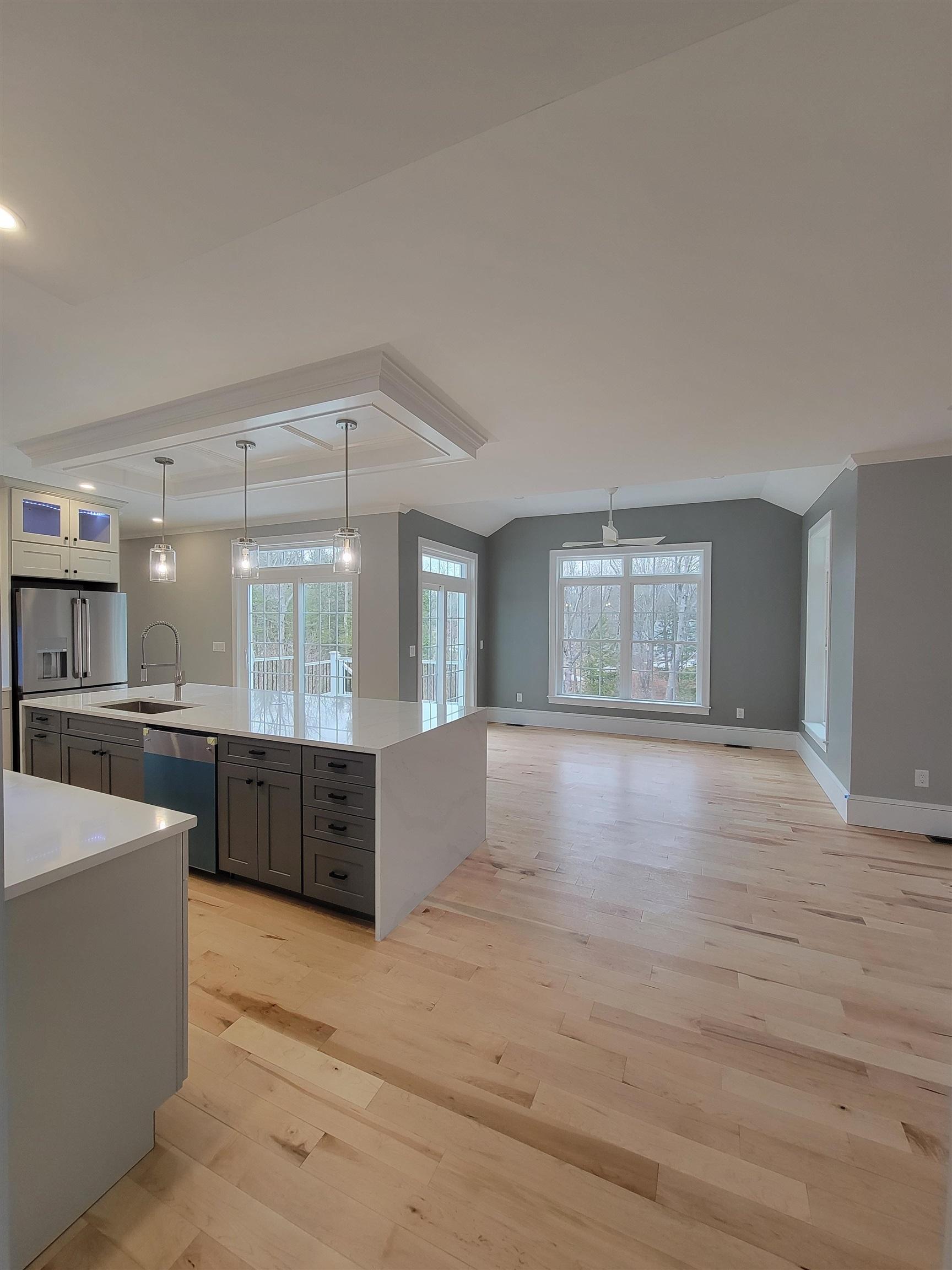 Image 4: 10ft X 4ft island Image 4: 10ft X 4ft island