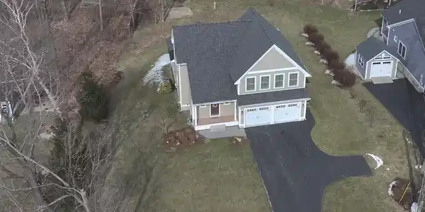 260 Woodlawn Circle