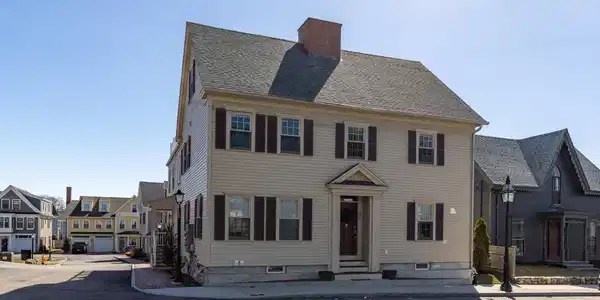 430 Islington Street