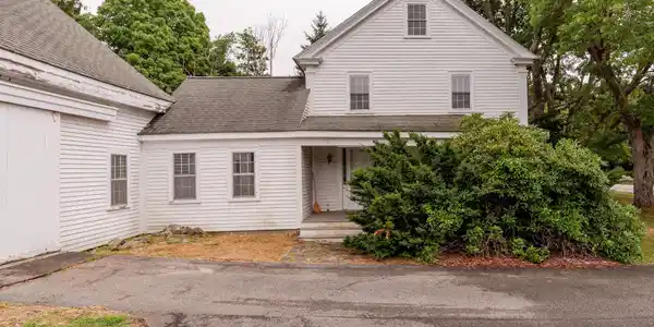 424 Central Road