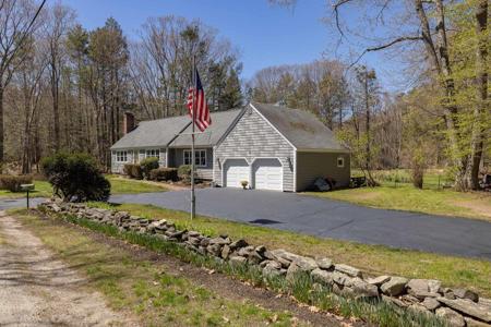 121 Brackett Road