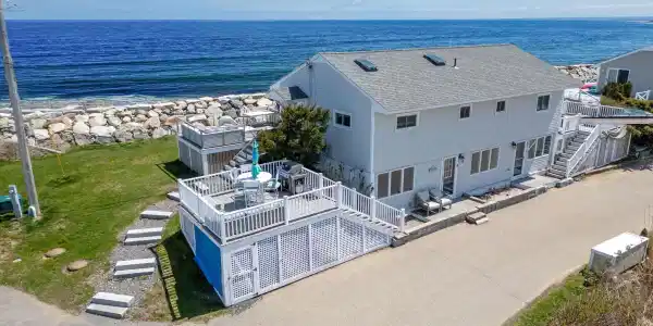 784 Ocean Boulevard