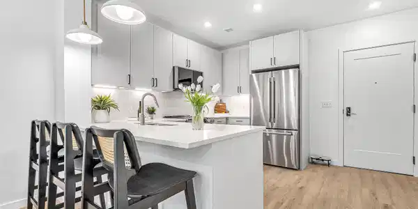 Image 2: Kitchen Image 2: Kitchen