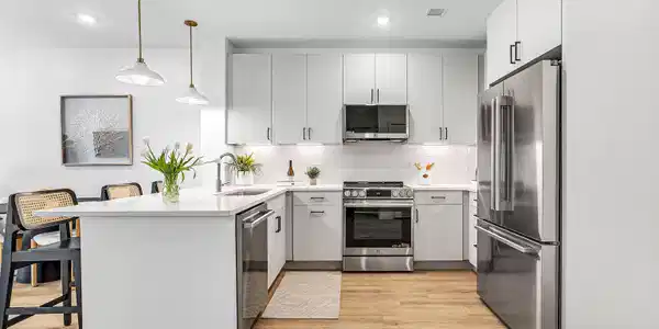 Image 3: Kitchen Image 3: Kitchen