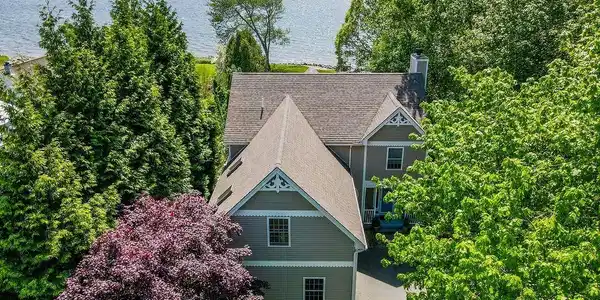 401 Dover Point Road