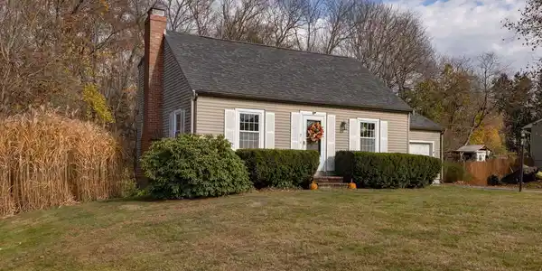 7 Walnut Avenue