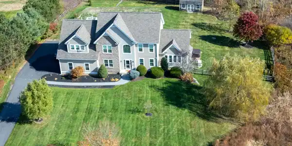 5 Buckskin Lane