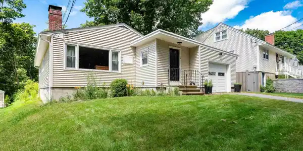 74 Sims Avenue
