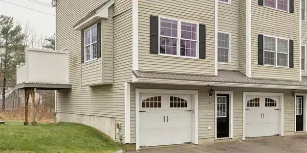 2 Townsend Drive