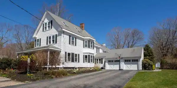 208 Central Road