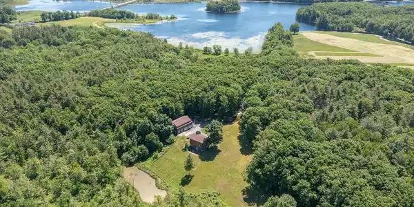 20 Huckins Road