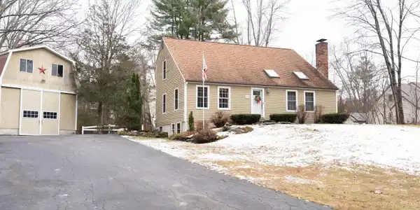 330 Ash Swamp Road