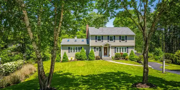 8 Brickyard Drive