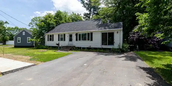234 Colonial