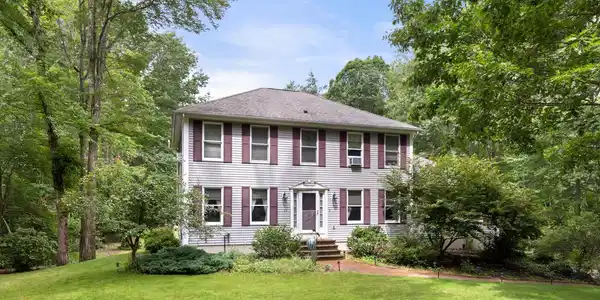 22 Fieldstone
