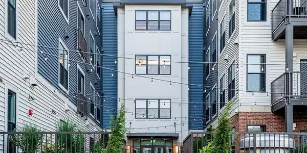 99 Foundry Place