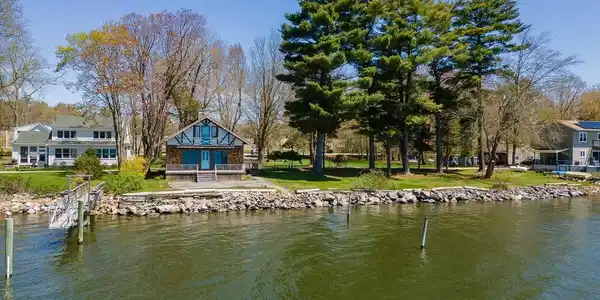 35 Boston Harbor Road