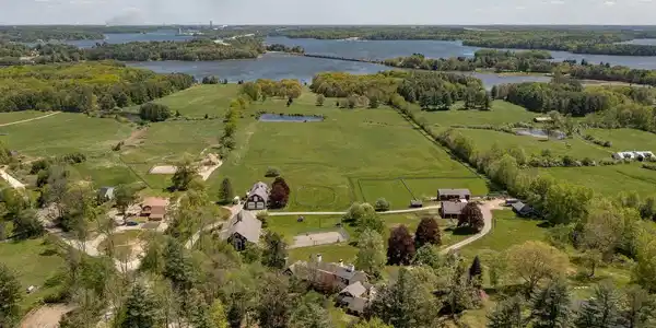 39 Bay View