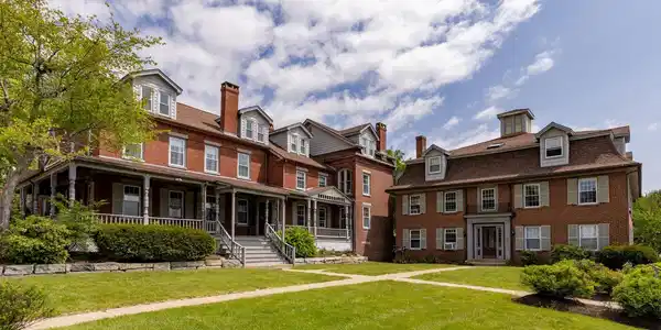 709 Central Avenue