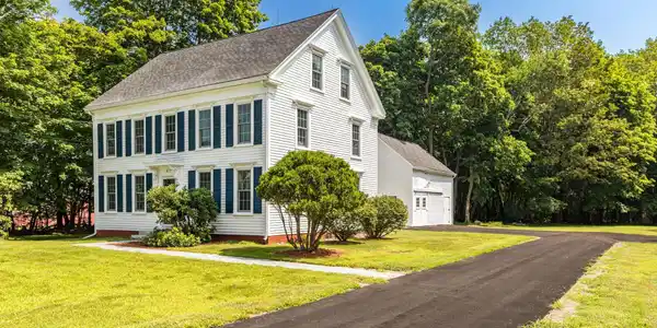 317 Nimble Hill