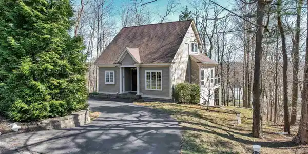13 High Ridge Drive