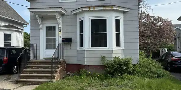 9 Monroe Street