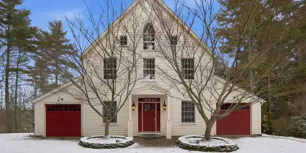 182 Winnicutt Road