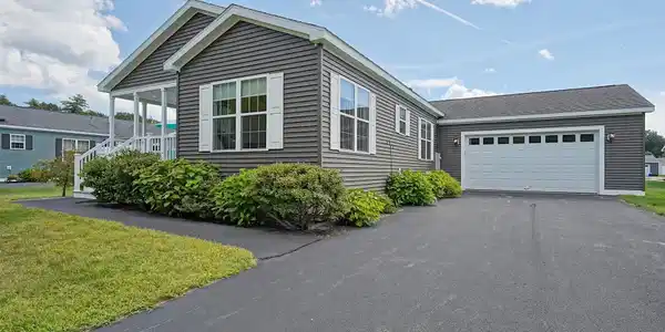 39 Aspen