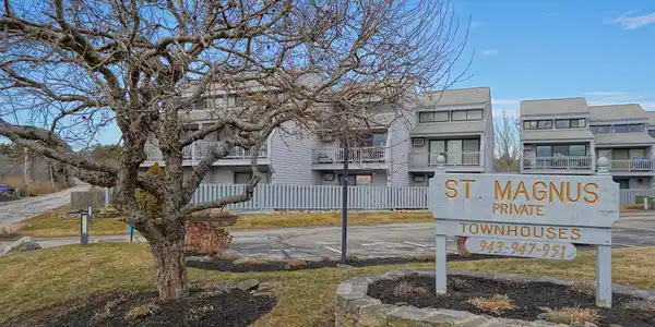 943 Ocean Boulevard